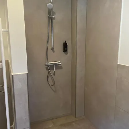 App1- Sd11 Hindenburg Апартаменты *